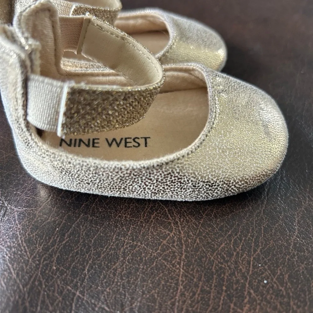 Nine West Baby Girl Faye 2 Ballet Mary Jane Shoes Gold Shimmer Baby Dress shoes